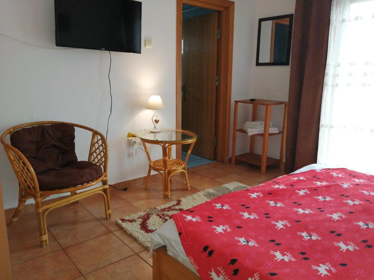 Hotel Casa Zura Buşteni Esterno foto